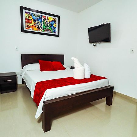 Hotel California Air Carepa Екстер'єр фото