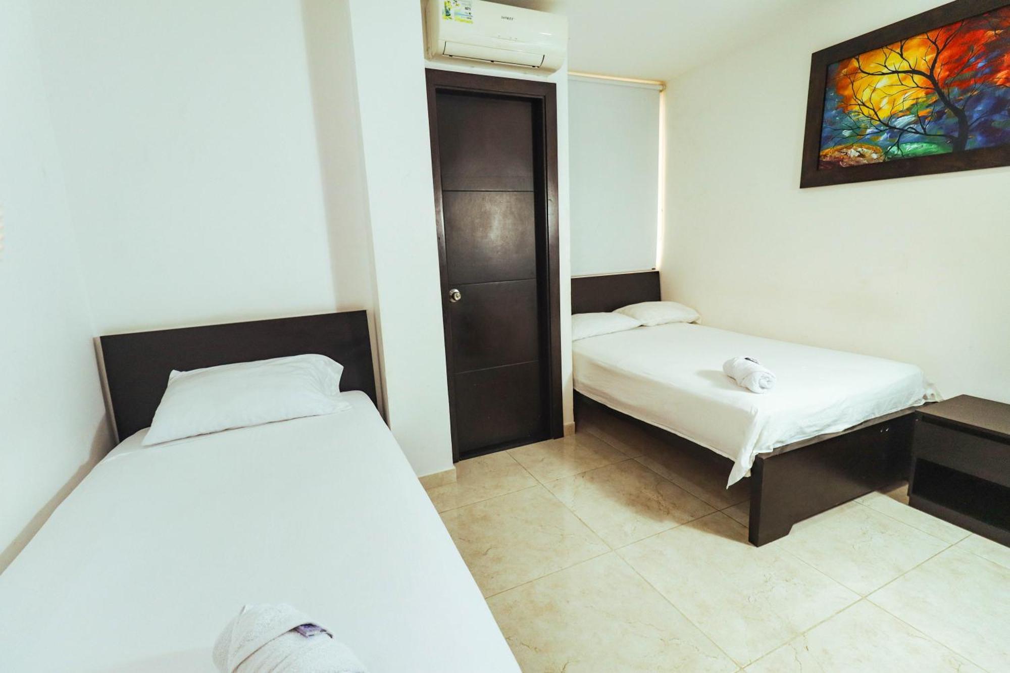 Hotel California Air Carepa Номер фото