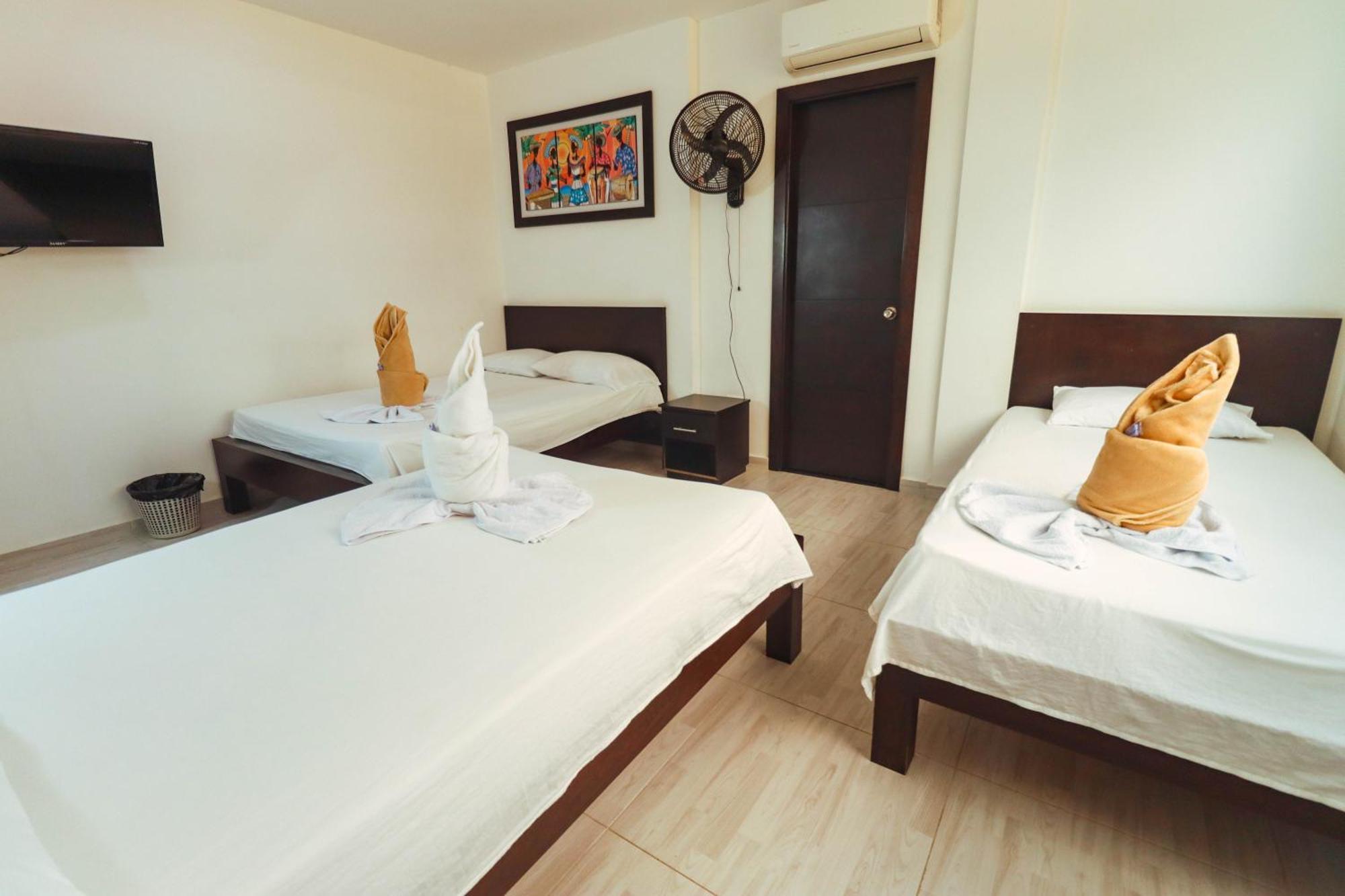 Hotel California Air Carepa Екстер'єр фото